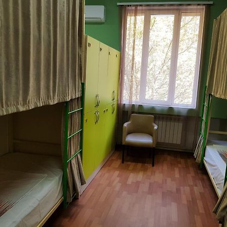 Welcome Friends Hostel Yerevan Luaran gambar