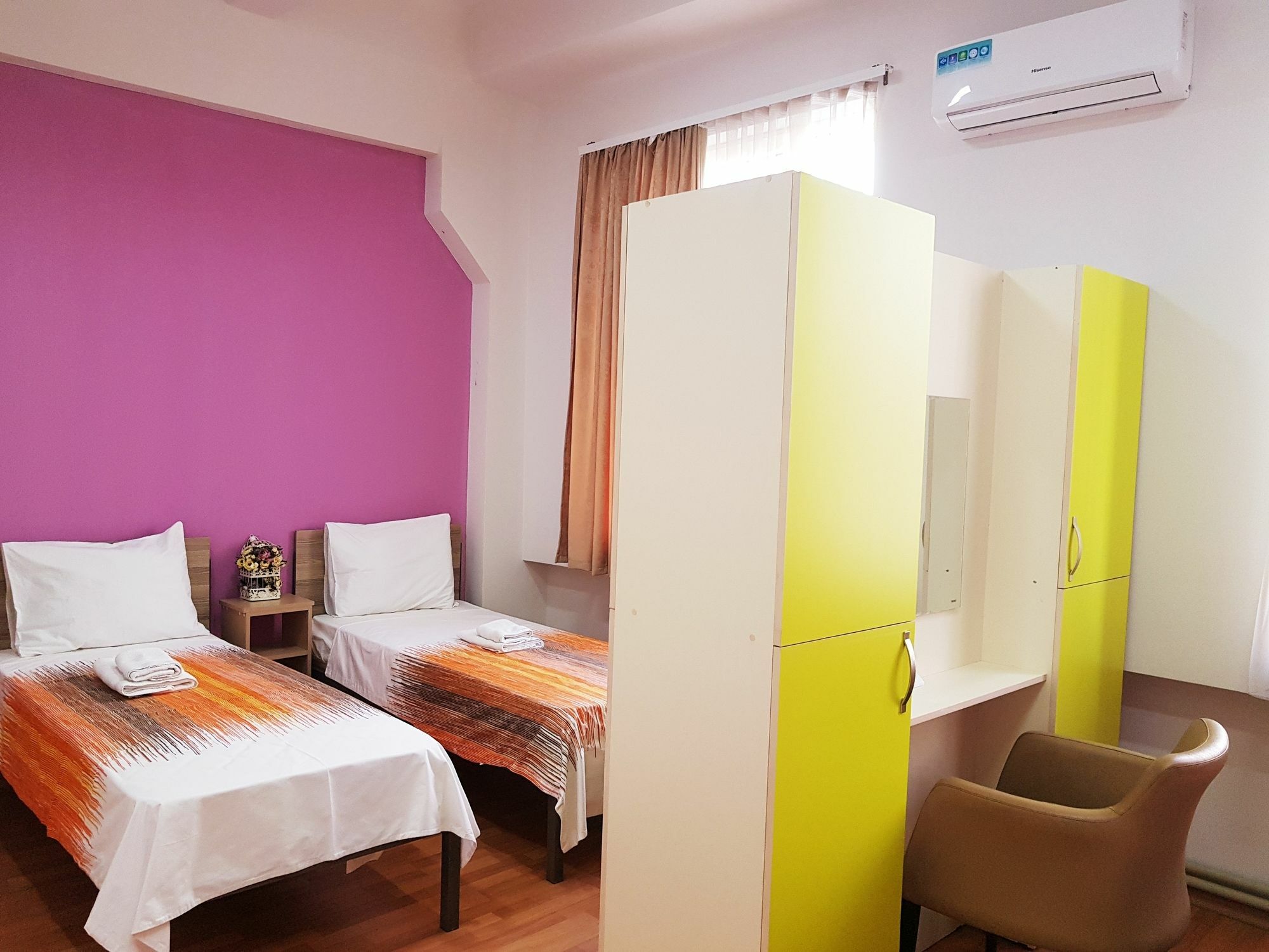 Welcome Friends Hostel Yerevan Luaran gambar