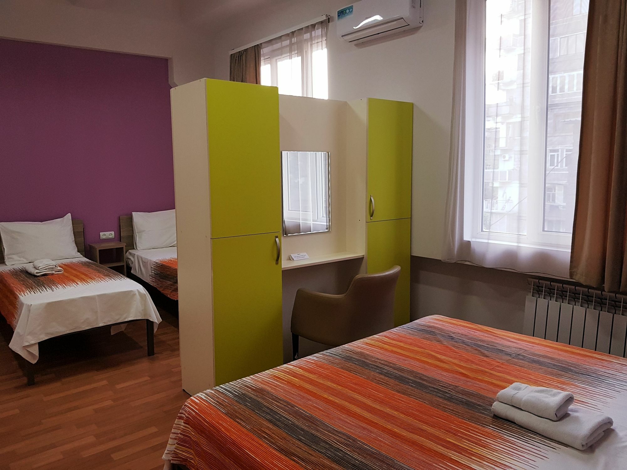 Welcome Friends Hostel Yerevan Luaran gambar